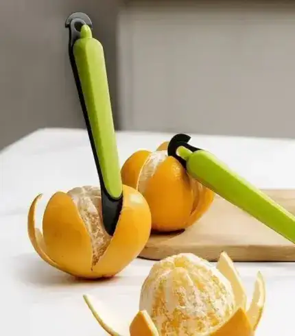 Multifunctional Kitchen Fruit Peeling Tool